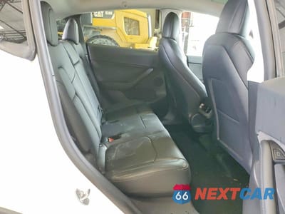 Zdjęcie 10 z 13 samochodu: 2022 TESLA MODEL Y VIN:7SAYGDEE8NF504530 - miniatura