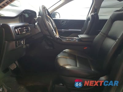 Zdjęcie 7 z 13 samochodu: 2023 LINCOLN AVIATOR VIN:5LM5J0XC8PGL28148 - miniatura