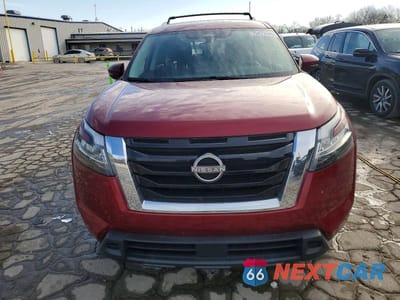 Piąte zdjęcie samochodu w środku: 2022 NISSAN PATHFINDER SV VIN:5N1DR3BC2NC246646 - miniatura