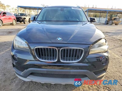 Piąte zdjęcie samochodu w środku: 2015 BMW X1 SDRIVE28I VIN:WBAVM1C51FVW58586 - miniatura