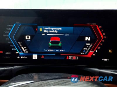 Zdjęcie 9 z 12 samochodu: 2023 BMW M3 VIN:WBS53AY05PFN72706 - miniatura