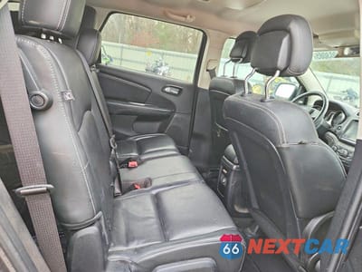 Zdjęcie 11 z 12 samochodu: 2016 DODGE JOURNEY CROSSROAD VIN:3C4PDCGB8GT114000 - miniatura