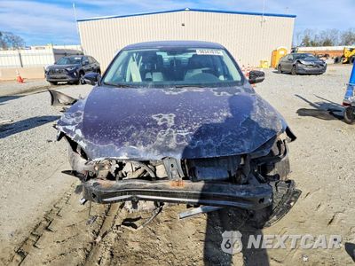 Piąte zdjęcie samochodu w środku: 2013 VOLKSWAGEN PASSAT SE VIN:1VWBN7A36DC060328 - miniatura