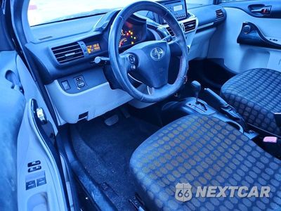 Zdjęcie 8 z 11 samochodu: 2012 TOYOTA SCION IQ VIN:JTNJJXB07CJ020831 - miniatura