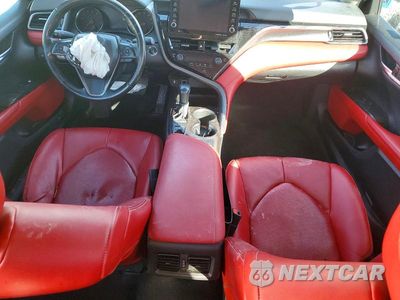 Zdjęcie 8 z 12 samochodu: 2022 TOYOTA CAMRY XSE VIN:4T1K61AK9NU025889 - miniatura