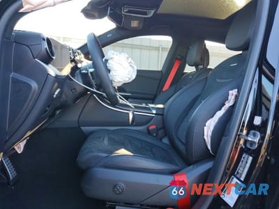 Zdjęcie 7 z 12 samochodu: 2025 MERCEDES-BENZ GLC COUPE 63 AMG S E PERFORMANCE VIN:W1NKJ8AB0SF279902 - miniatura