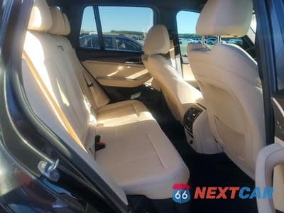 Zdjęcie 10 z 11 samochodu: 2019 BMW X3 SDRIVE30I VIN:5UXTR7C5XKLF36198 - miniatura