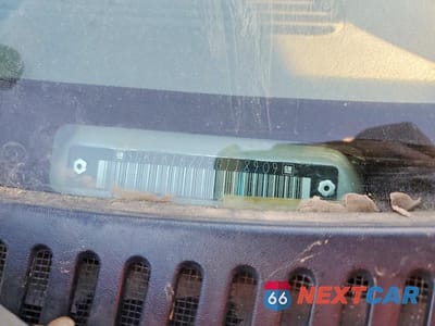 Zdjęcie 13 z 13 samochodu: 2005 GMC YUKON XL K1500 VIN:3GKFK16Z75G118909 - miniatura