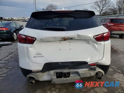 Zdjęcie 6 z 12 samochodu: 2022 CHEVROLET BLAZER 2LT VIN:3GNKBCR44NS180942 - miniatura