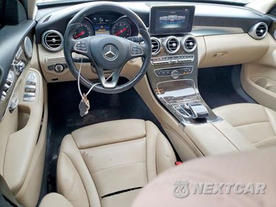 Zdjęcie 8 z 13 samochodu: 2016 MERCEDES-BENZ C 300 4MATIC VIN:WDDWF4KB9GR162395 - miniatura