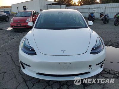 Piąte zdjęcie samochodu w środku: 2021 TESLA MODEL 3 VIN:5YJ3E1EA2MF051643 - miniatura