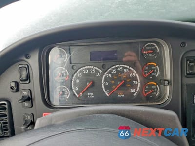 Zdjęcie 8 z 10 samochodu: 2018 FREIGHTLINER BUSINESS CLASS M2 REFRIGERATED BOX TRUCK VIN:3ALACXFEXJDJS9657 - miniatura