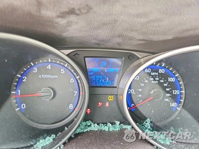 Zdjęcie 9 z 13 samochodu: 2012 HYUNDAI TUSCAN VIN:KM8JU3AC8CU344638 - miniatura