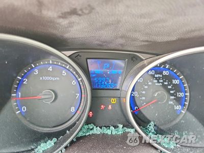 Zdjęcie 9 z 14 samochodu: 2012 HYUNDAI TUCSON GLS VIN:KM8JU3AC8CU344638 - miniatura