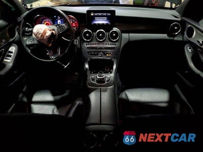 Zdjęcie 8 z 13 samochodu: 2018 MERCEDES-BENZ C 300 4MATIC VIN:55SWF4KB7JU272545 - miniatura