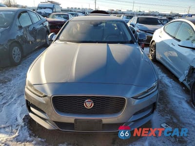Piąte zdjęcie samochodu w środku: 2020 JAGUAR XE S VIN:SAJAE4FX3LCP55973 - miniatura