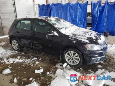 Czwarte zdjęcie samochodu z boku: 2021 VOLKSWAGEN GOLF VIN:3VWG57AU6MM006363 - miniatura