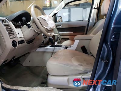 Zdjęcie 7 z 12 samochodu: 2010 MERCURY MARINER VIN:4M2CN8B73AKJ27655 - miniatura