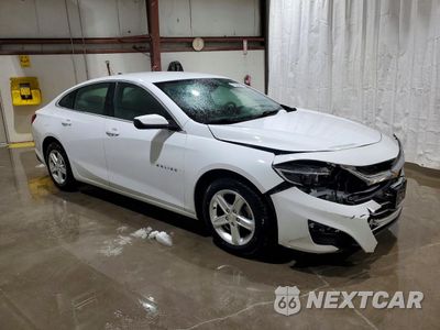 Czwarte zdjęcie samochodu z boku: 2021 CHEVROLET MALIBU LS VIN:1G1ZC5ST8MF039174 - miniatura