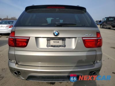 Zdjęcie 6 z 13 samochodu: 2012 BMW X5 VIN:5UXZW0C52CL663889 - miniatura