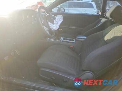 Zdjęcie 7 z 11 samochodu: 2014 DODGE CHALLENGER R/T VIN:2C3CDYBT9EH282220 - miniatura