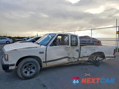 1988 CHEVROLET S TRUCK S10 1GCBS19R7J8111819 - główne zdjęcie licytacji z USA - miniatura