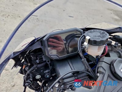 Zdjęcie 7 z 9 samochodu: 2025 KAWASAKI ZX636 K VIN:JKBZXJK12SA008716 - miniatura