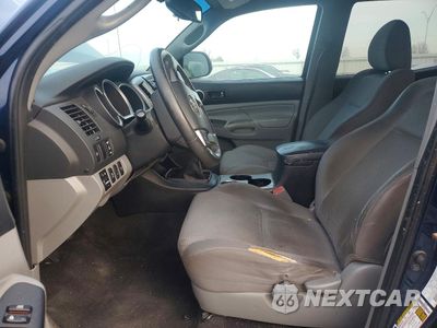 Zdjęcie 7 z 13 samochodu: 2013 TOYOTA TACOMA DOUBLE CAB VIN:5TFLU4EN1DX077390 - miniatura