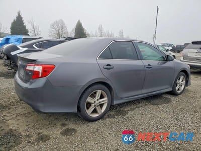Trzecie zdjęcie samochodu z tyłu: 2014 TOYOTA CAMRY SE VIN:4T1BF1FK2EU396353 - miniatura
