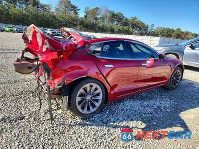 Trzecie zdjęcie samochodu z tyłu: 2018 TESLA MODEL S VIN:5YJSA1E28JF262437 - miniatura