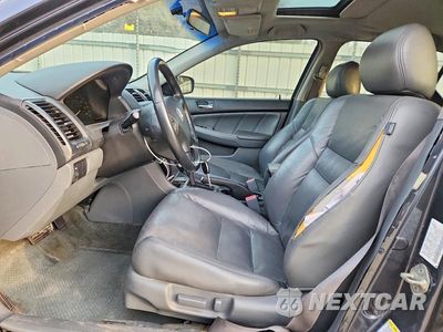Zdjęcie 7 z 12 samochodu: 2007 HONDA ACCORD EX VIN:1HGCM56887A183004 - miniatura