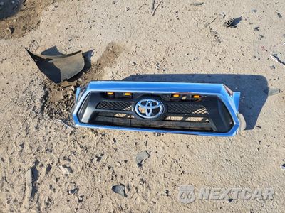 Zdjęcie 12 z 14 samochodu: 2015 TOYOTA TACOMA DOUBLE CAB VIN:3TMLU4EN0FM193754 - miniatura