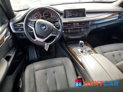 Zdjęcie 8 z 12 samochodu: 2017 BMW X5 XDRIVE35D VIN:5UXKS4C35H0Y16096 - miniatura