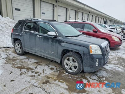 Czwarte zdjęcie samochodu z boku: 2013 GMC TERRAIN SLT VIN:2GKFLXE30D6180644 - miniatura