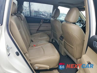 Zdjęcie 11 z 12 samochodu: 2011 TOYOTA HIGHLANDER LIMITED VIN:5TDDK3EHXBS084159 - miniatura
