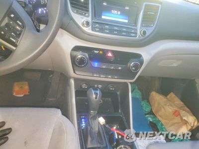 Zdjęcie 8 z 14 samochodu: 2017 HYUNDAI TUCSON LIM VIN:KM8J33A4XHU564902 - miniatura