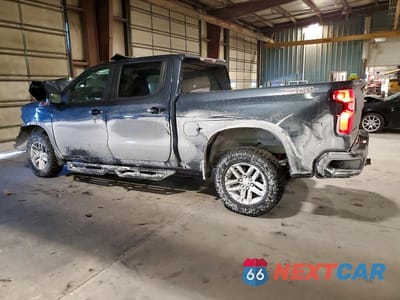 Drugie zdjęcie samochodu z przodu: 2021 CHEVROLET SILVERADO K1500 LT TRAIL BOSS VIN:1GCPYFED1MZ274329 - miniatura