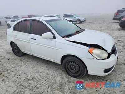 Czwarte zdjęcie samochodu z boku: 2009 HYUNDAI ACCENT GLS VIN:KMHCN46C49U328479 - miniatura