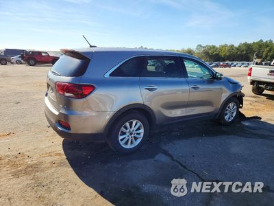 Trzecie zdjęcie samochodu z tyłu: 2019 KIA SORENTO LX VIN:5XYPG4A51KG495401 - miniatura