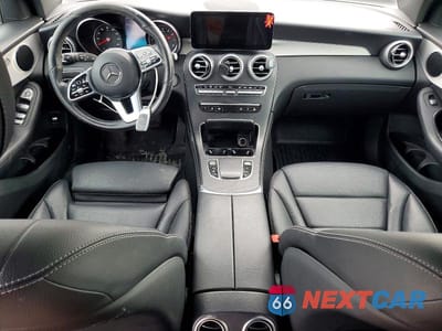 Zdjęcie 8 z 12 samochodu: 2021 MERCEDES-BENZ GLC 300 4MATIC VIN:W1N0G8EB6MF878242 - miniatura