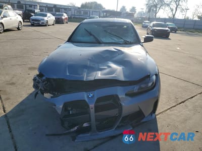 Piąte zdjęcie samochodu w środku: 2025 BMW M4 COMPETITION VIN:WBS23HK06SCU50919 - miniatura