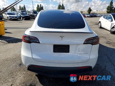 Zdjęcie 6 z 11 samochodu: 2023 TESLA MODEL Y VIN:7SAYGDEF0PF589567 - miniatura