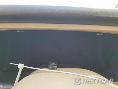 Zdjęcie 9 z 12 samochodu: 2005 LINCOLN AVIATOR VIN:5LMEU88H35ZJ35178 - miniatura