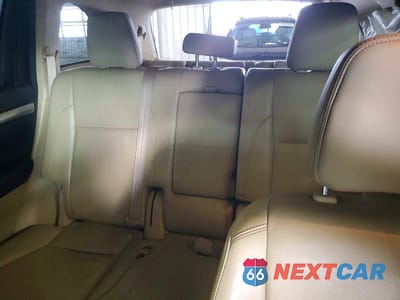 Zdjęcie 10 z 13 samochodu: 2015 TOYOTA HIGHLANDER XLE VIN:5TDKKRFH3FS081473 - miniatura