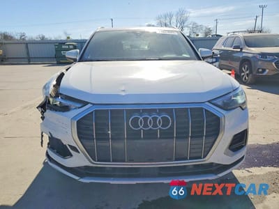 Piąte zdjęcie samochodu w środku: 2021 AUDI Q3 PREMIUM 40 VIN:WA1AUCF32M1095960 - miniatura