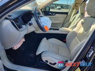 Zdjęcie 7 z 12 samochodu: 2022 VOLVO XC60 B5 INSCRIPTION VIN:YV4L12DL2N1945444 - miniatura