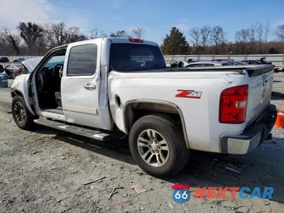 Drugie zdjęcie samochodu z przodu: 2007 CHEVROLET SILVERADO C1500 CREW CAB VIN:3GCEC13C27G519646 - miniatura