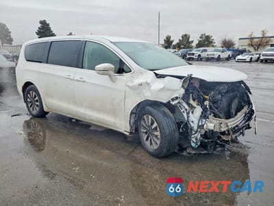 Czwarte zdjęcie samochodu z boku: 2022 CHRYSLER PACIFICA HYBRID TOURING L VIN:2C4RC1L72NR143719 - miniatura