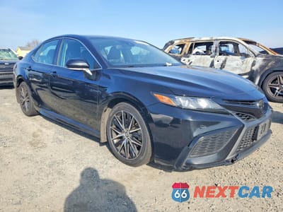 Czwarte zdjęcie samochodu z boku: 2023 TOYOTA CAMRY SE NIGHT SHADE VIN:4T1T11AK5PU756938 - miniatura
