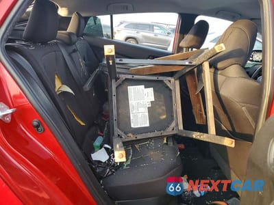 Zdjęcie 10 z 12 samochodu: 2019 TOYOTA PRIUS LE VIN:JTDKARFU1K3070256 - miniatura